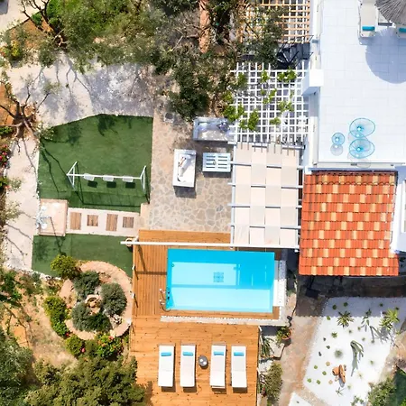Villa Cretan Heated Pool *